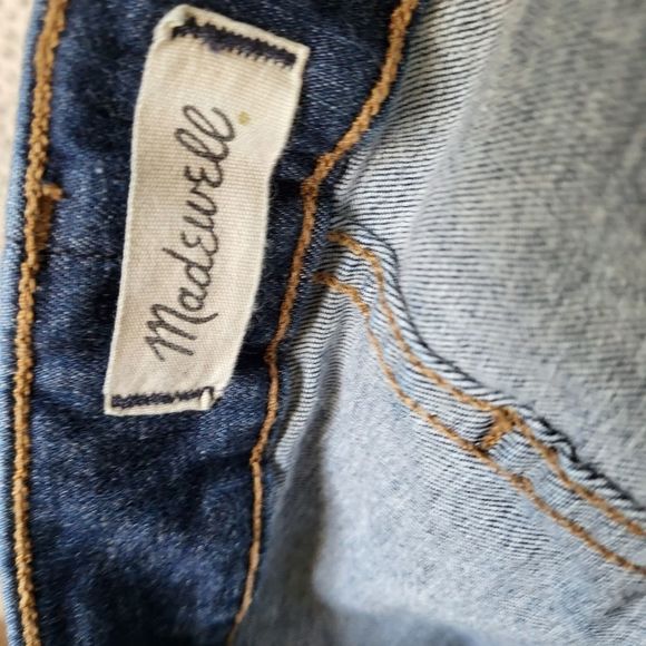 Sold - Picture 6 of 8